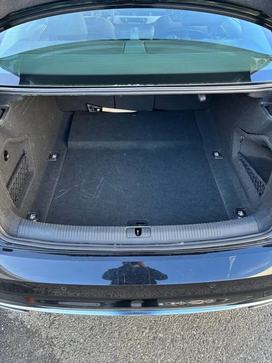2023 Audi B9 A4 - Image 9 of 18