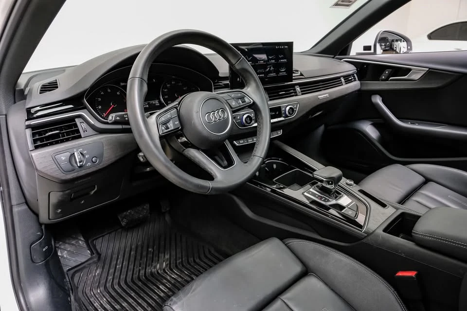 2023 Audi B9 A4 - Image 3 of 17