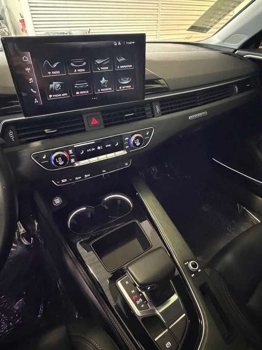 2023 Audi B9 A4 - Image 7 of 11