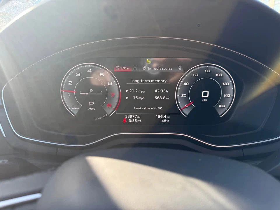 2023 Audi B9 A4 - Image 9 of 10