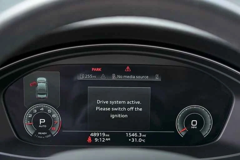 2023 Audi B9 A4 - Image 12 of 20