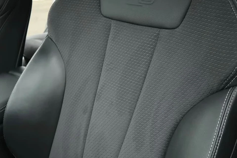 2023 Audi B9 A4 - Image 5 of 15