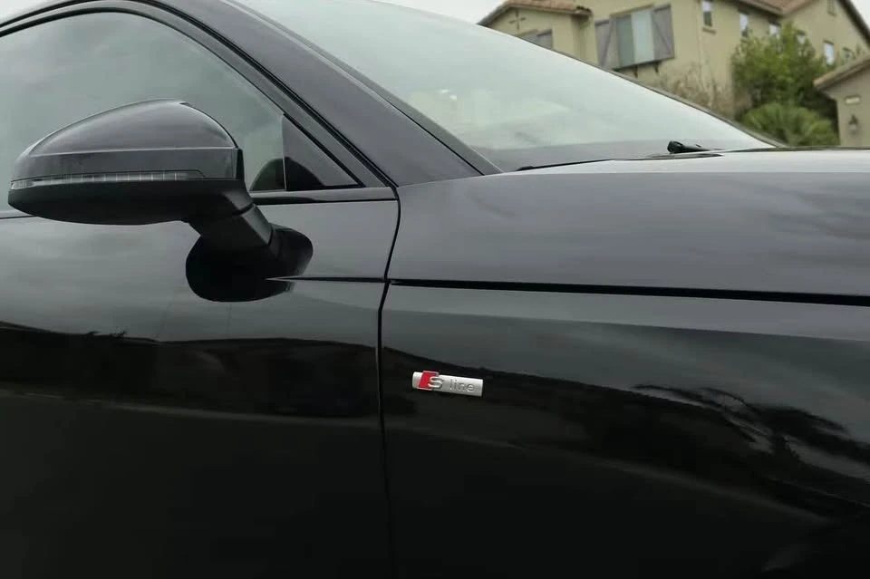 2023 Audi B9 A4 - Image 10 of 15