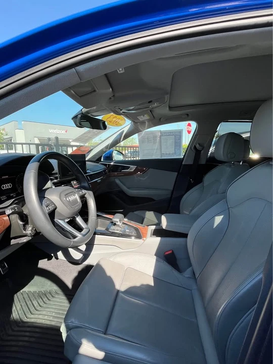2023 Audi B9 A4 - Image 4 of 5