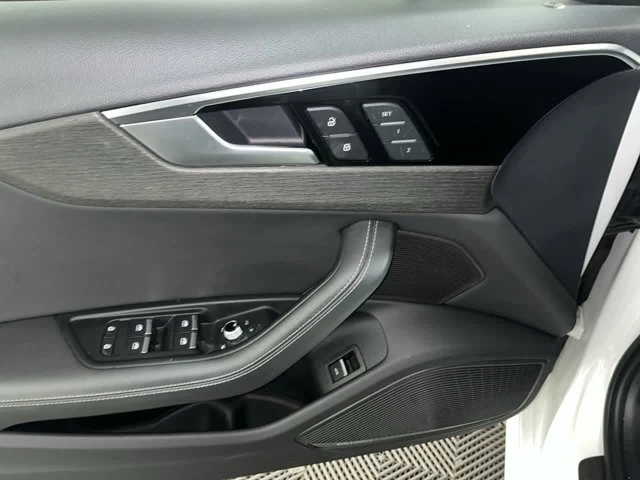 2023 Audi B9 A4 - Image 12 of 20