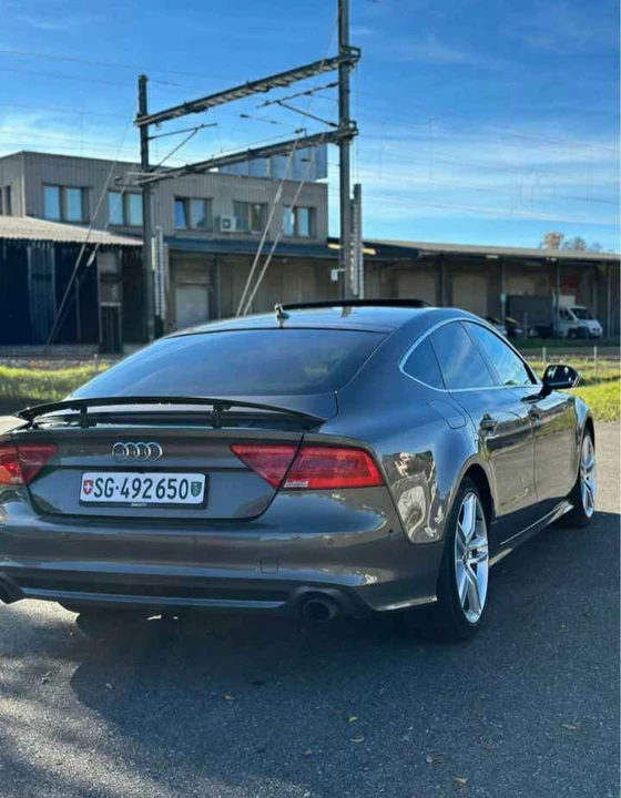 2023 Audi C8 A7 - Image 2 of 9