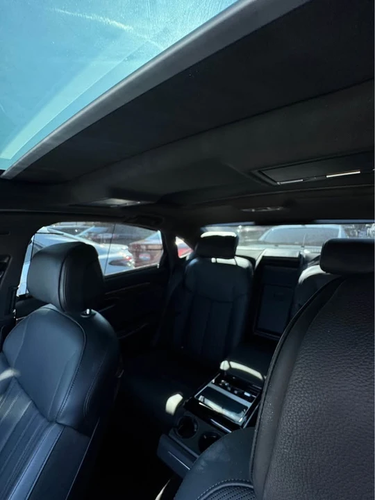 2023 Audi D5 A8 - Image 9 of 9
