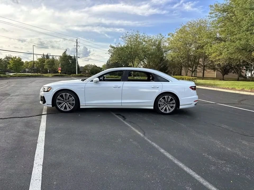 2023 Audi D5 A8 - Image 4 of 14