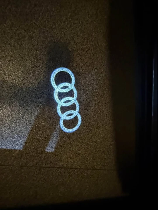 2023 Audi e-tron - Image 15 of 17