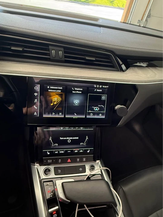 2023 Audi e-tron - Image 17 of 17