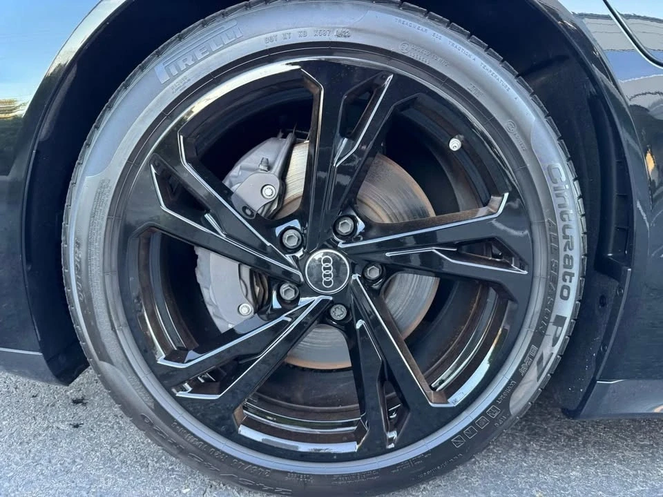 2023 Audi e-tron GT - Image 17 of 20