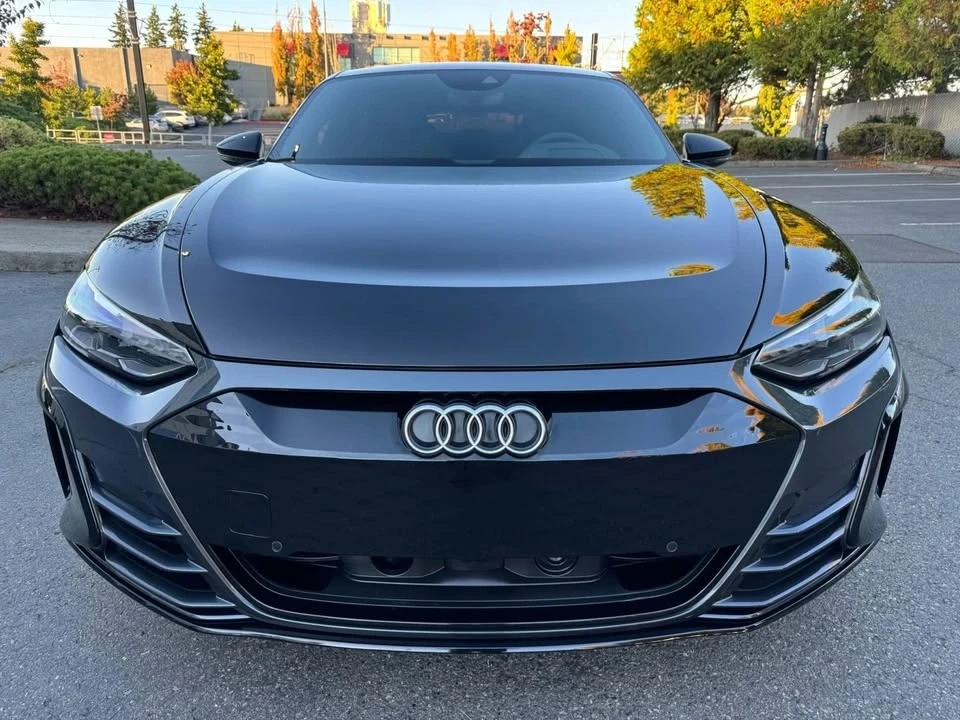 2023 Audi e-tron GT - Image 3 of 20