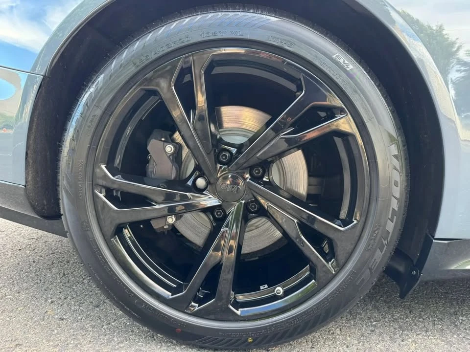 2023 Audi e-tron GT - Image 18 of 20