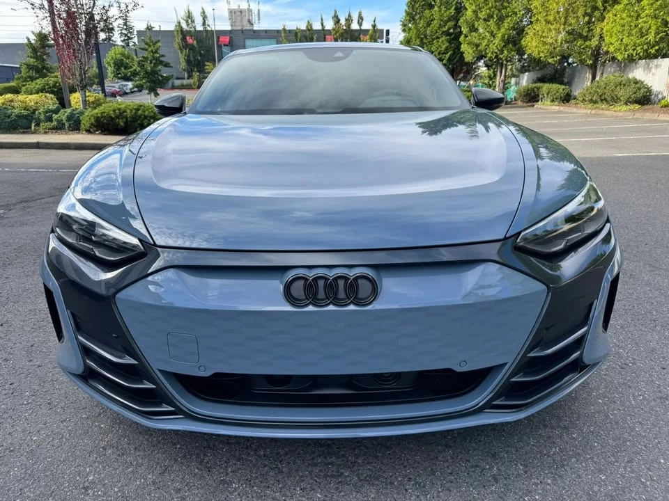 2023 Audi e-tron GT - Image 3 of 20