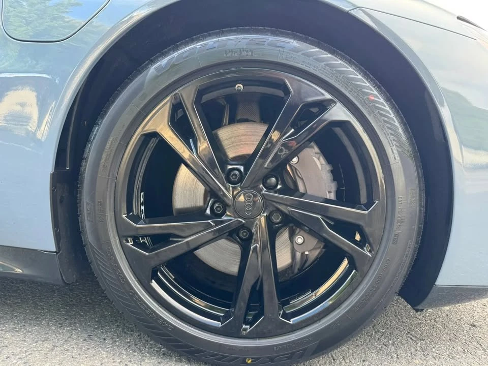 2023 Audi e-tron GT - Image 19 of 20