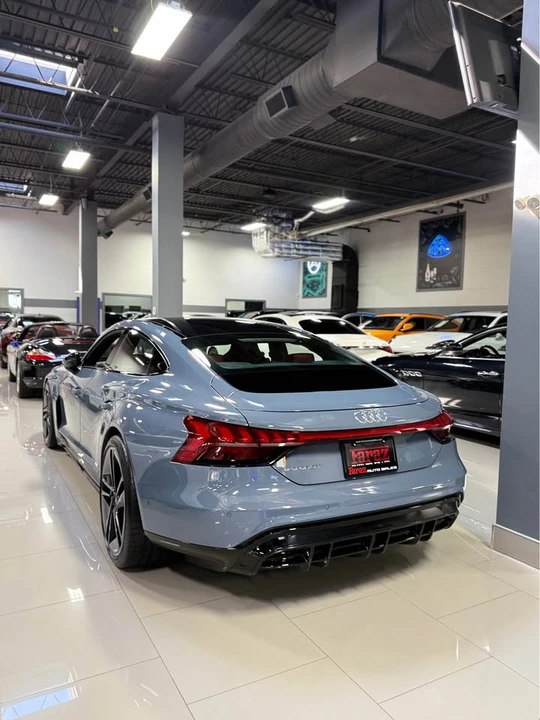 2023 Audi e-tron GT - Image 3 of 6