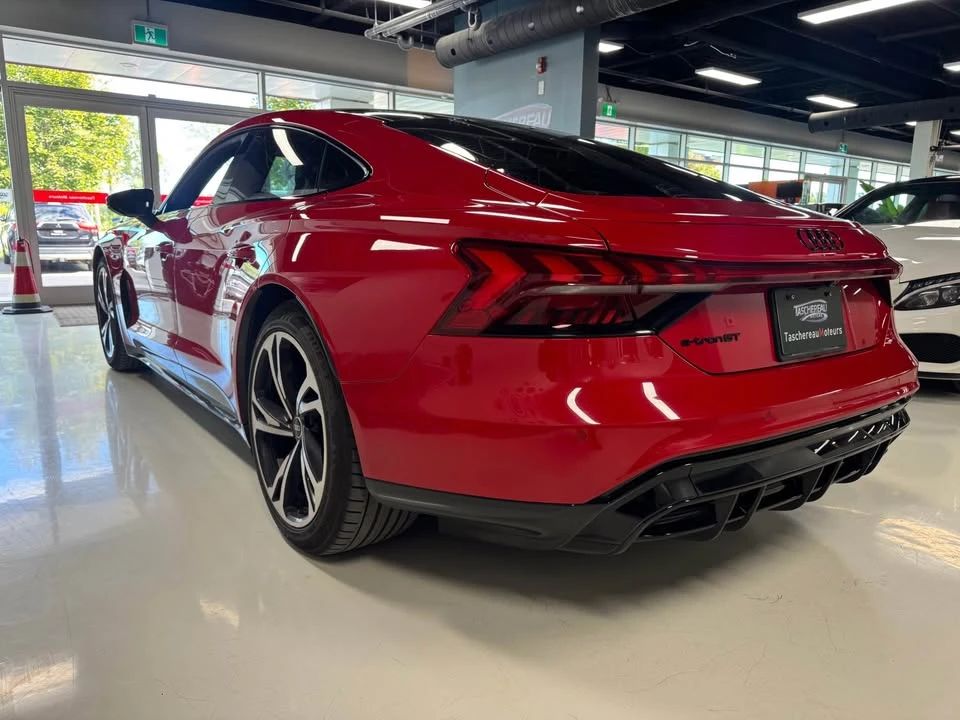 2023 Audi e-tron GT - Image 14 of 16