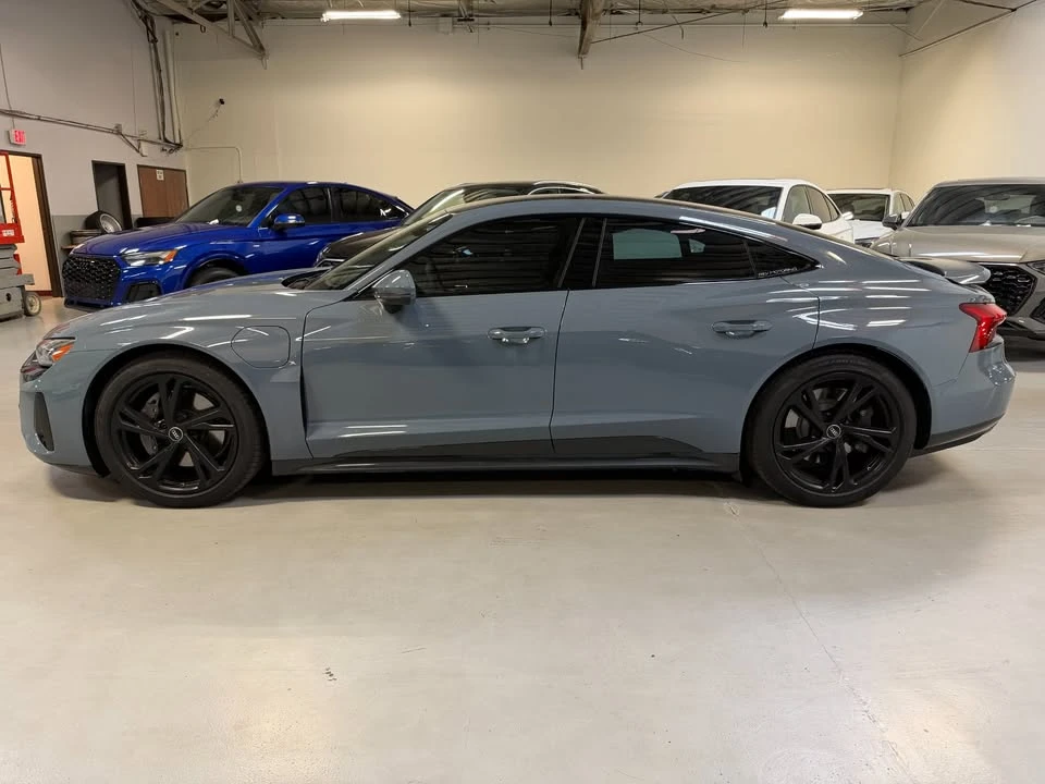 2023 Audi e-tron GT - Image 2 of 3