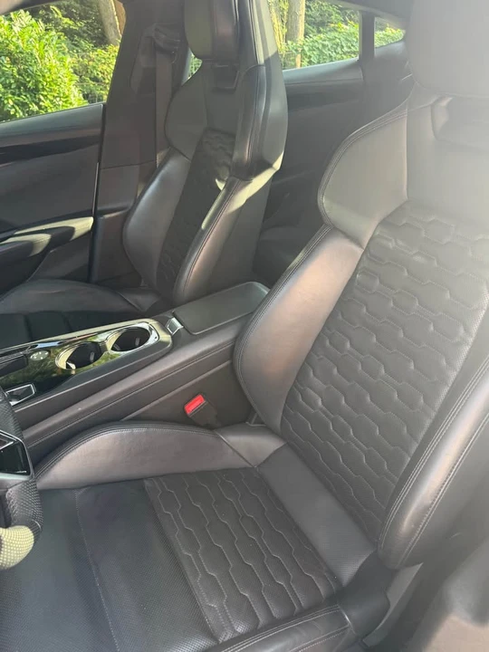 2023 Audi e-tron GT - Image 6 of 11