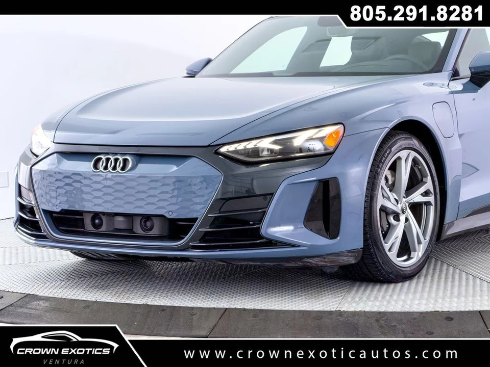2023 Audi e-tron GT - Image 11 of 12