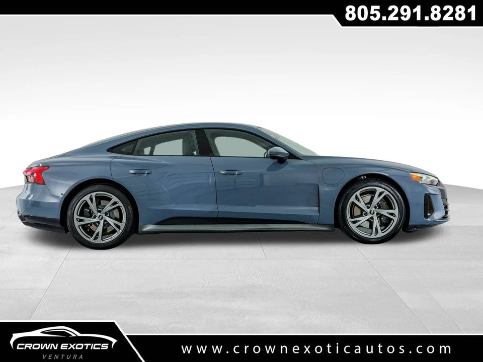 2023 Audi e-tron GT - Image 8 of 12