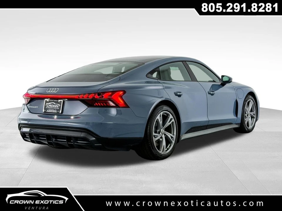 2023 Audi e-tron GT - Image 7 of 12