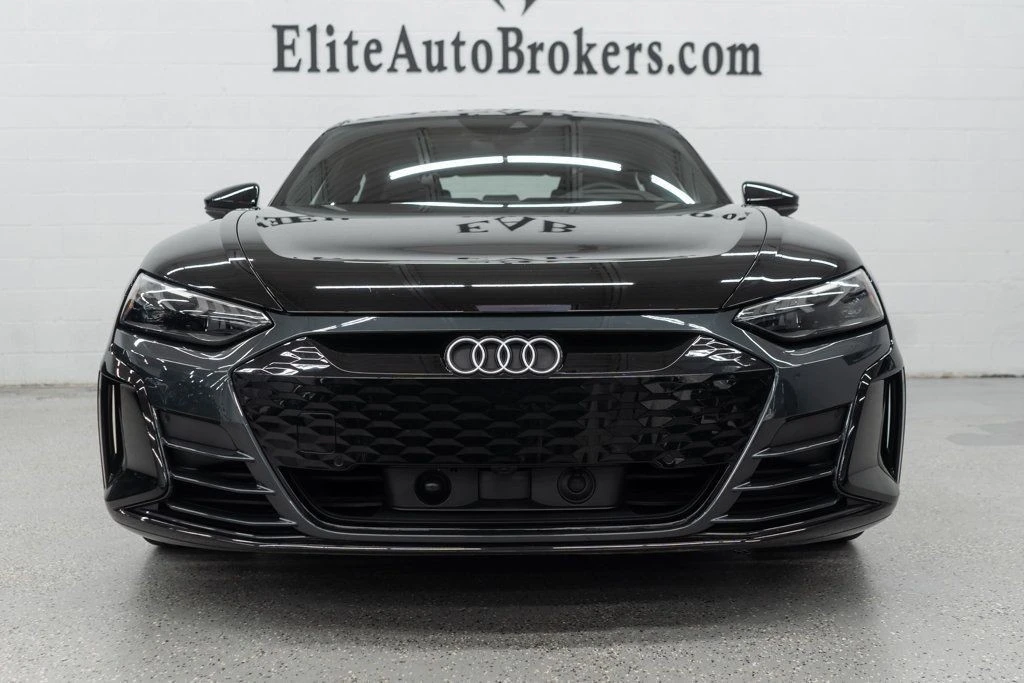 2023 Audi e-tron GT - Image 3 of 12