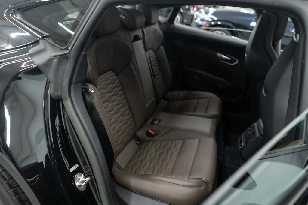 2023 Audi e-tron GT - Image 12 of 12