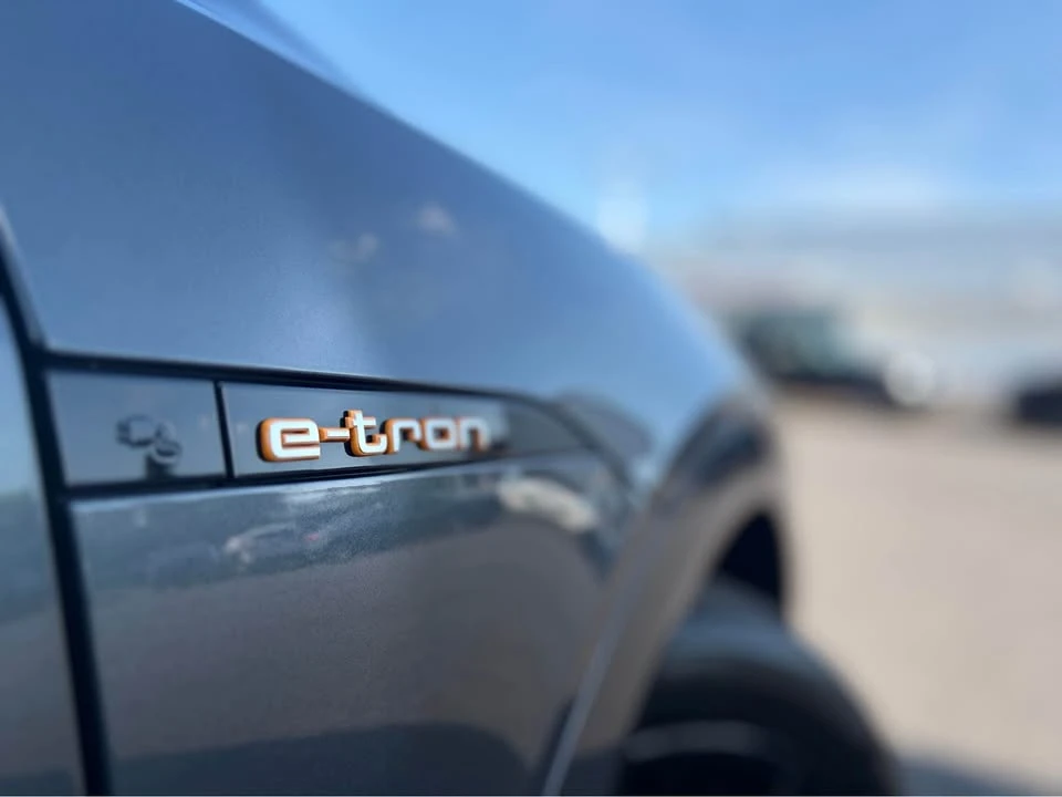 2023 Audi e-tron - Image 3 of 20