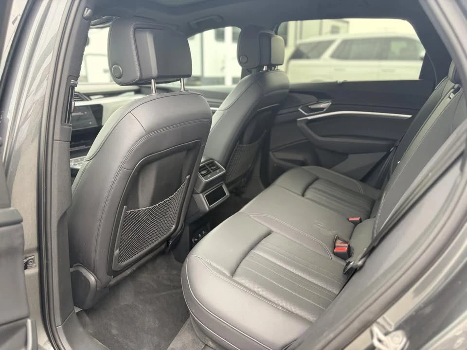2023 Audi e-tron - Image 7 of 13