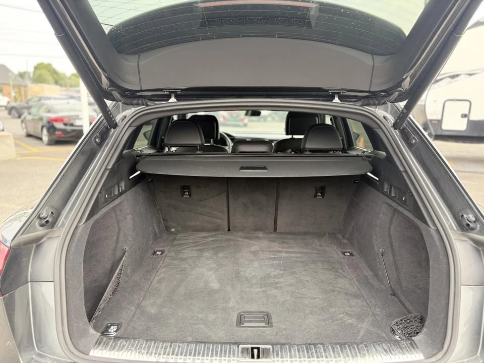 2023 Audi e-tron - Image 6 of 13