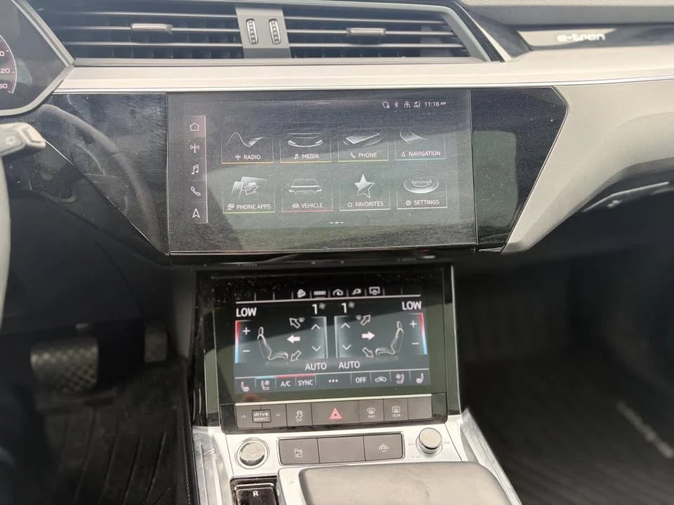 2023 Audi e-tron - Image 11 of 13