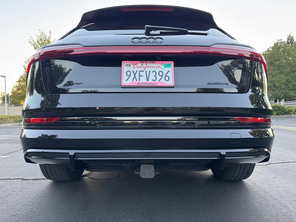 2023 Audi e-tron - Image 20 of 31