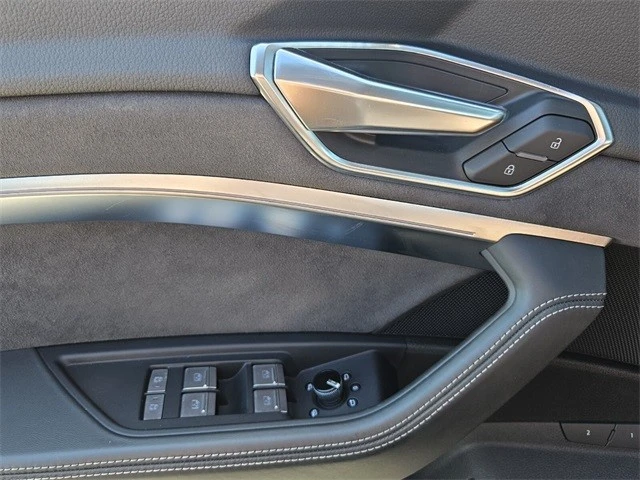 2023 Audi Q4 e-tron - Image 17 of 21