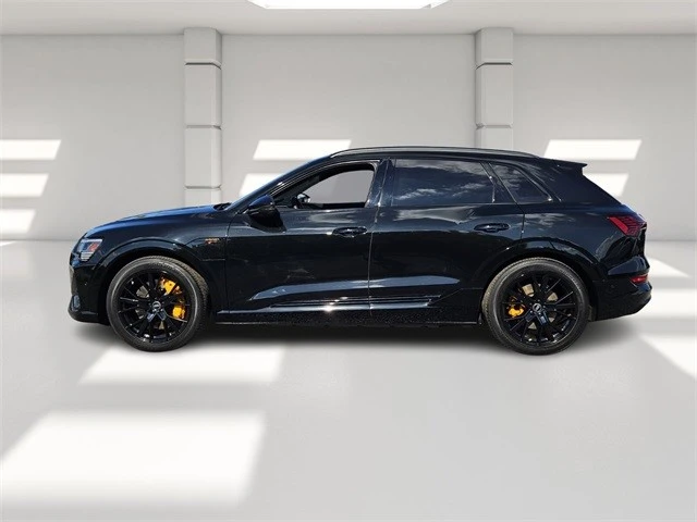 2023 Audi Q4 e-tron - Image 2 of 21