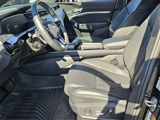 2023 Audi Q4 e-tron - Image 9 of 21