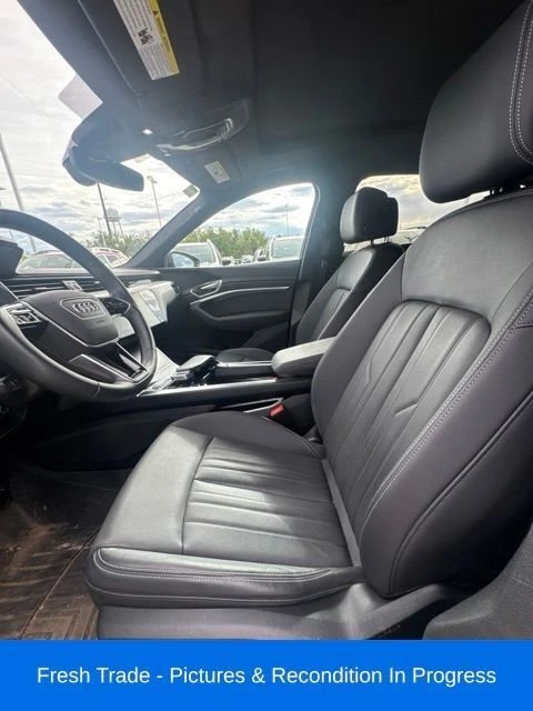 2023 Audi e-tron - Image 12 of 13