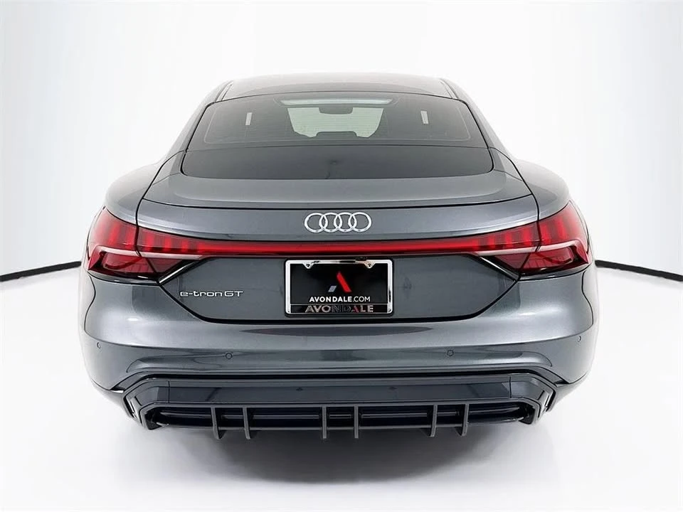 2023 Audi e-tron GT - Image 7 of 18