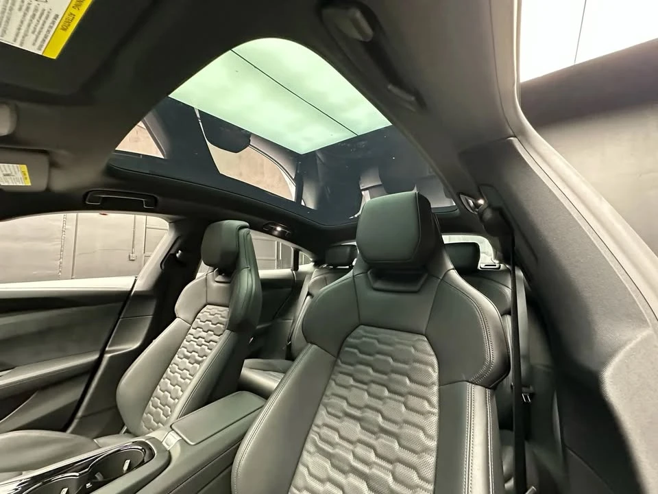 2023 Audi e-tron GT - Image 20 of 20
