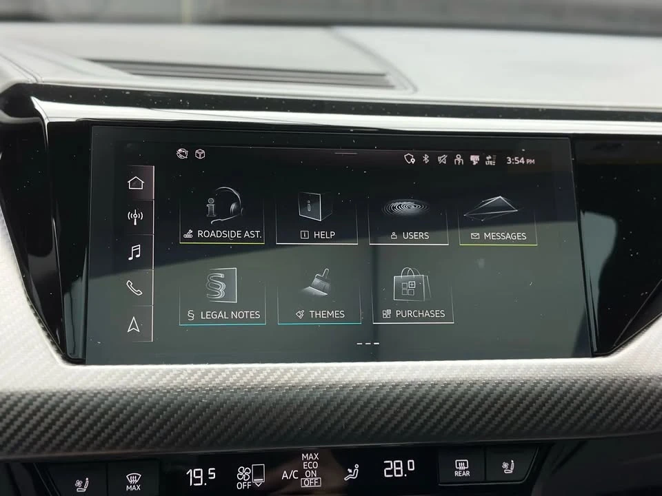 2023 Audi e-tron GT - Image 17 of 20