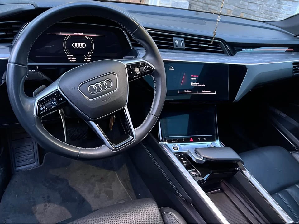 2023 Audi e-tron - Image 5 of 8