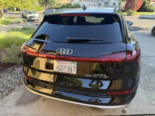 2023 Audi e-tron - Image 3 of 12