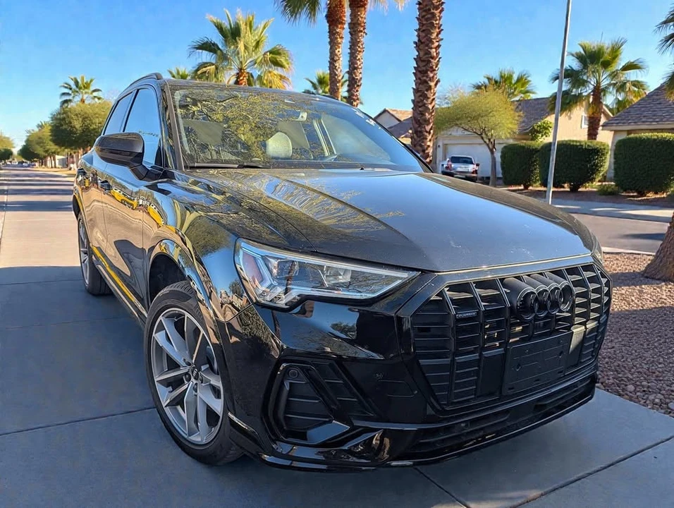 2023 Audi F3 Q3 - Image 2 of 5