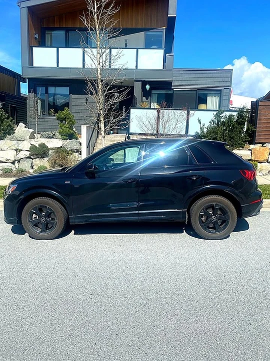 2023 Audi F3 Q3 - Image 2 of 15