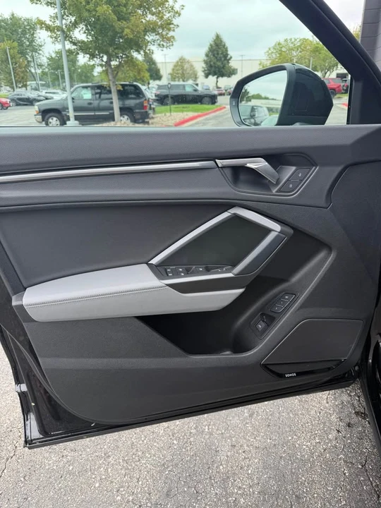 2023 Audi F3 Q3 - Image 10 of 17