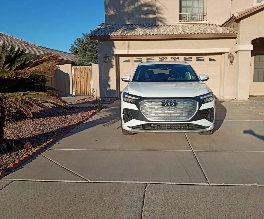 2023 Audi Q4 e-tron - Image 11 of 13