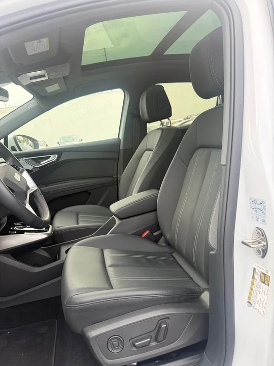 2023 Audi Q4 e-tron - Image 2 of 20