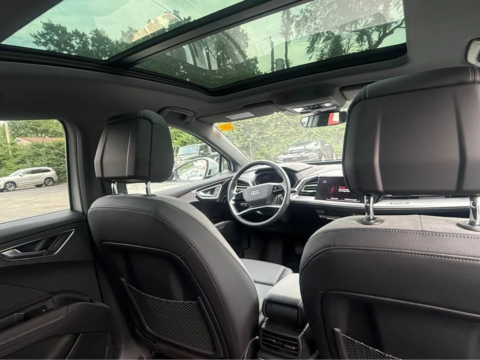 2023 Audi Q4 e-tron - Image 17 of 20