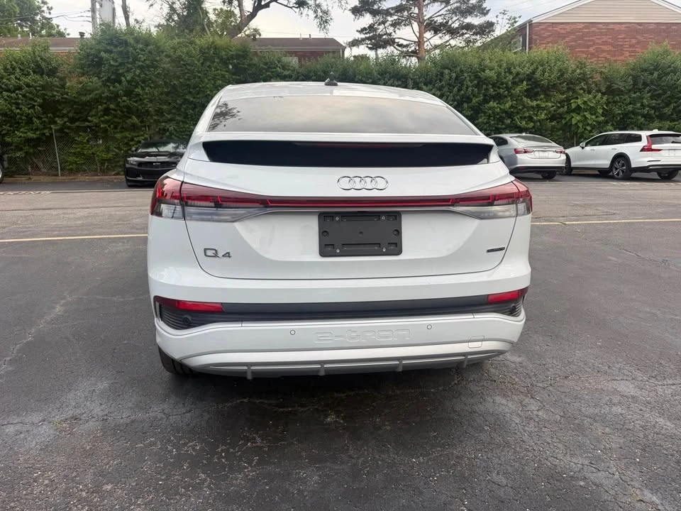 2023 Audi Q4 e-tron - Image 12 of 20