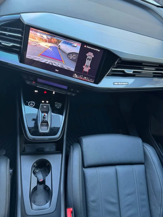 2023 Audi Q4 e-tron - Image 8 of 9